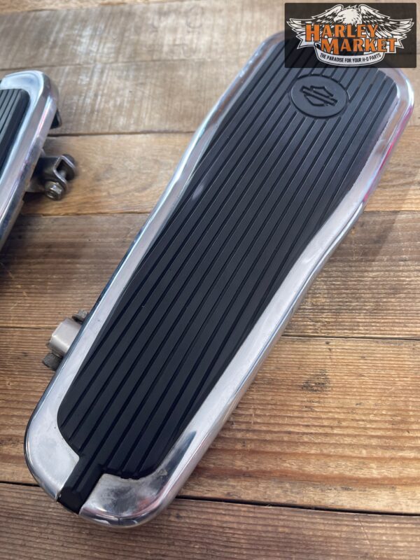 Harley Davidson Softail FLSTNI footpegs - Image 6