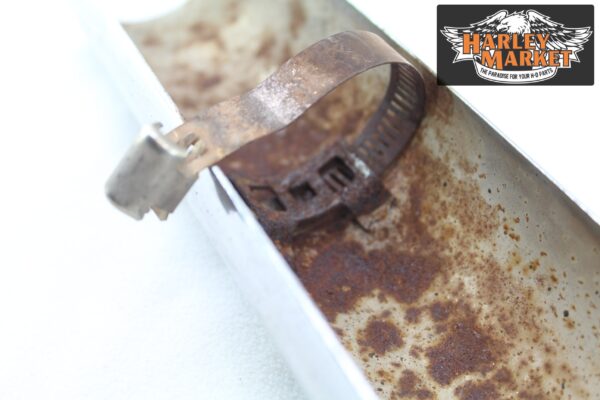 Harley Davidson Touring dual rear cylinder exhaust heat shield - Image 10