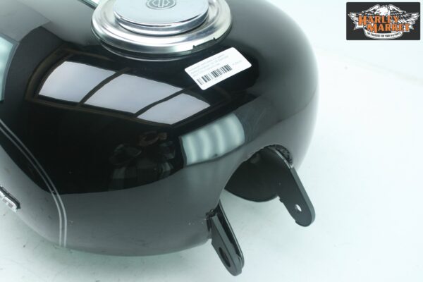 Black Tank HarleyDavidson 04-06 Sporster 883/1200 Custom/Low - Image 6