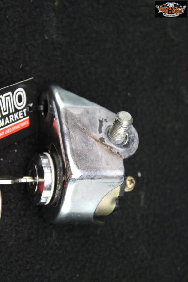 Blocchetto accensione con chiave universale moto - immagine 2
