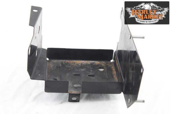 Harley Davidson 02-07 FLH Battery Mount