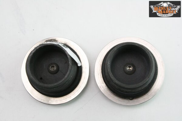 Pair of steel tank caps Harley Davidson Softail - Image 3