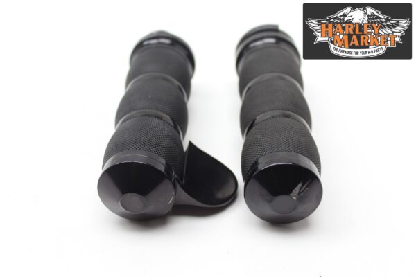 Harley Davidson Touring handlebar control grips - Image 3