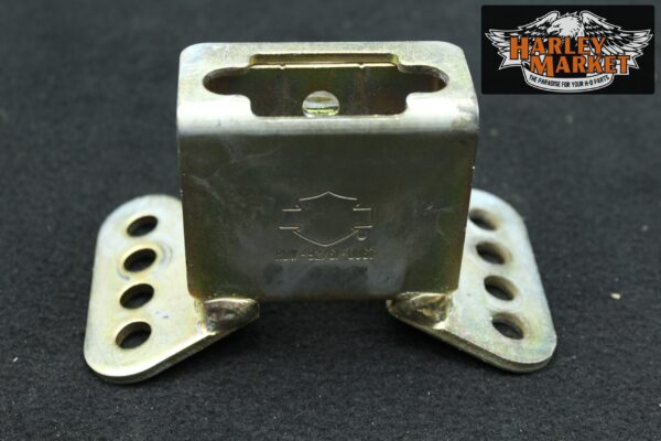 Seat Backrest Mounting Bracket Harley Davidson 02-06 Electra Glide