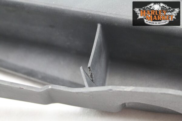Protezione inferiore cinghia Harley Davidson 04-08 FLH Touring - immagine 7