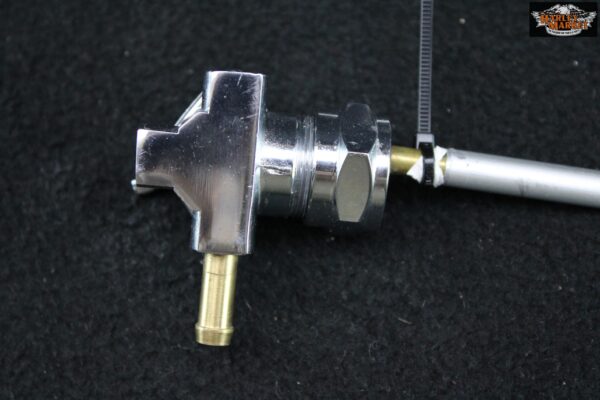 Rubinetto benzina 22mm 90 gradi Universale moto - immagine 4